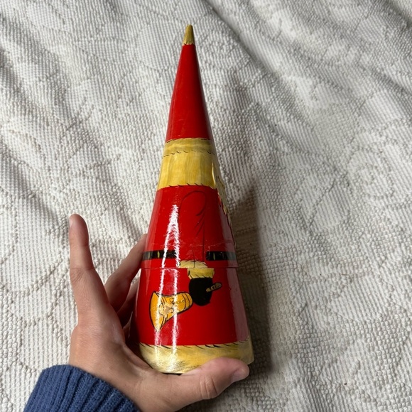 Vintage Wooden Santa Claus Nesting Dolls Hand Painted Russian Christmas (2) - Picture 4 of 6